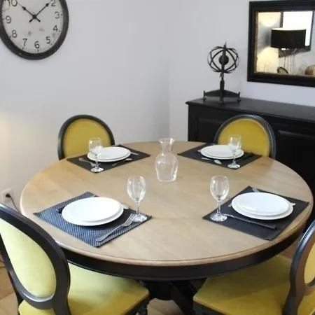Appartement Quai Aux Vivres 64 Rochefort (Charente-Maritime)