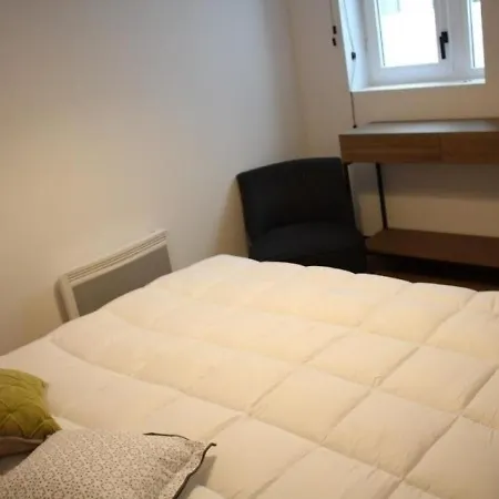 Appartement Quai Aux Vivres 64