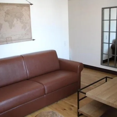 Quai Aux Vivres 64 Appartement
